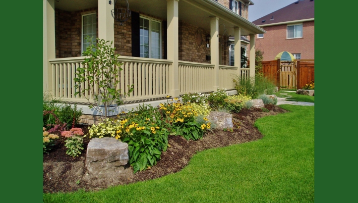 GARDENS & PATIOS