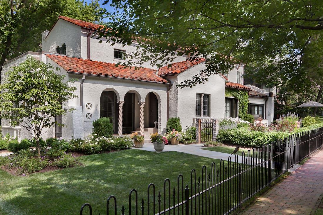 6 important attributes of a good landscaping company